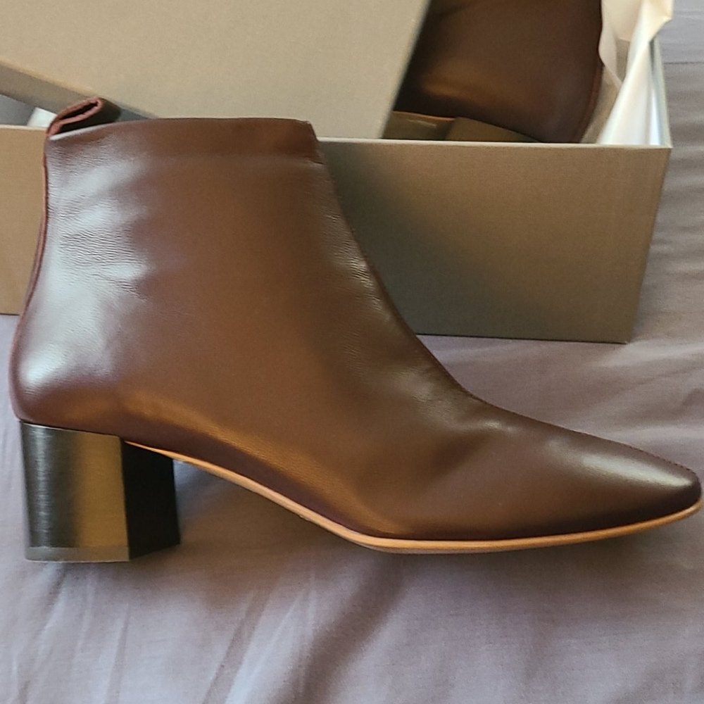 Everlane booties (New in box)